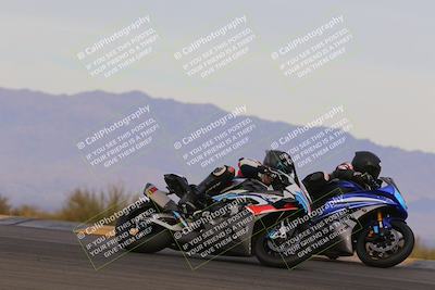 media/Dec-17-2022-SoCal Trackdays (Sat) [[224abd9271]]/Turn 9 Side (245pm)/